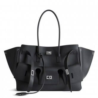 Balenciaga Bel Air Carry All Medium Bag in Noir Calfskin Balenciaga Bel Air Carry All Medium Bag in Noir Calfskin