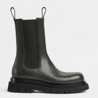 Bottega Veneta BV Lug Chelsea Boots In Black Calfskin Bottega Veneta BV Lug Chelsea Boots In Black Calfskin