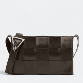Bottega Veneta Cassett Bag In Fondant Wrinkled Calfskin Bottega Veneta Cassett Bag In Fondant Wrinkled Calfskin