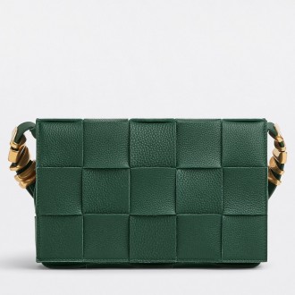 Bottega Veneta Cassette Bag In Green Grained Leather