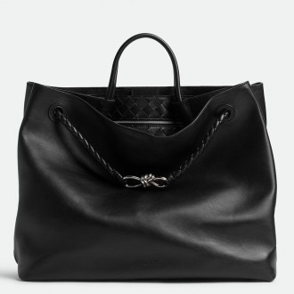 Bottega Veneta Large Andiamo Bag in Black Smooth Calfskin Bottega Veneta Large Andiamo Bag in Black Smooth Calfskin