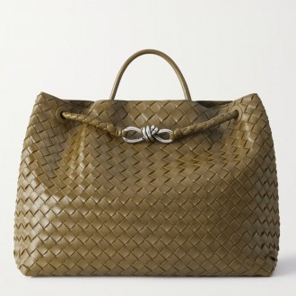 Bottega Veneta Large Andiamo Bag in Khaki Intrecciato Lambskin Bottega Veneta Large Andiamo Bag in Khaki Intrecciato Lambskin