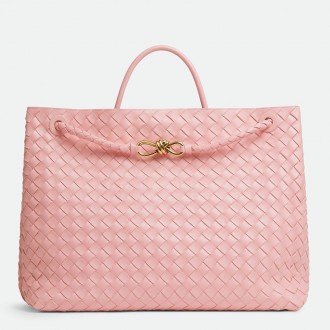 Bottega Veneta Large Andiamo Bag in Pink Intrecciato Lambskin Bottega Veneta Large Andiamo Bag in Pink Intrecciato Lambskin