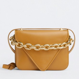 Bottega Veneta Mount Small Bag In Yellow Calfskin Bottega Veneta Mount Small Bag In Yellow Calfskin