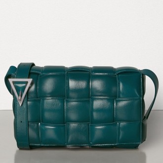 Bottega Veneta Padded Cassette Bag In Green Calfskin Bottega Veneta Padded Cassette Bag In Green Calfskin