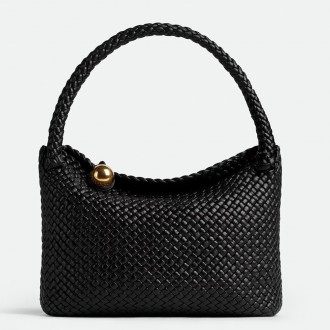 Bottega Veneta Tosca Bag in Black Intrecciato Calfskin Bottega Veneta Tosca Bag in Black Intrecciato Calfskin