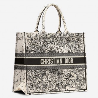 Dior Book Tote Bag In Latte Zodiac Embroidery Dior Book Tote Bag In Latte Zodiac Embroidery