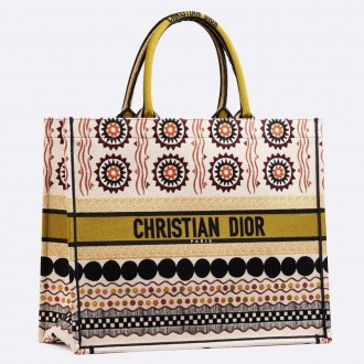 Dior Book Tote Bag In Multicolored Geometric Canvas Dior Book Tote Bag In Multicolored Geometric Canvas