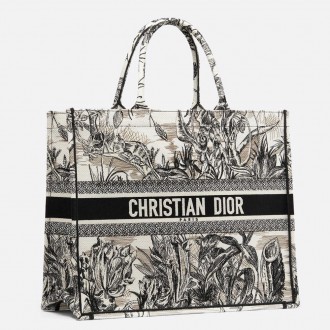 Dior Book Tote Bag In Toile de Jouy Carnivora Motif Dior Book Tote Bag In Toile de Jouy Carnivora Motif
