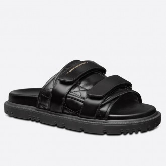 DIor Dio(r)evolution Slides In Black Quilted Cannage Calfskin DIor Dio(r)evolution Slides In Black Quilted Cannage Calfskin