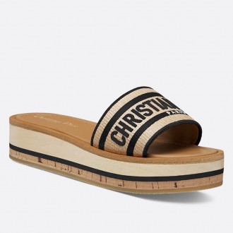 Dior Dioriviera Dway Platform Slides in Raffia and Black Embroidered Cotton Dior Dioriviera Dway Platform Slides in Raffia and Black Embroidered Cotton