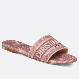 Dior Dway Slides in Pink Cotton with Toile de Jouy Sauvage Motif Dior Dway Slides in Pink Cotton with Toile de Jouy Sauvage Motif