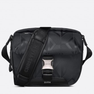 Dior Explorer Pouch In Black CD Diamond Mirage Ski Capsule Nylon Dior Explorer Pouch In Black CD Diamond Mirage Ski Capsule Nylon