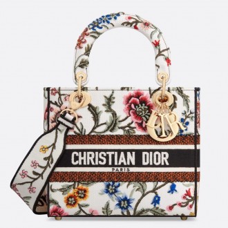 Dior Lady D-Lite Medium Bag In White Dior Petites Fleurs Embroidery Dior Lady D-Lite Medium Bag In White Dior Petites Fleurs Embroidery
