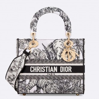 Dior Lady D-Lite Medium Bag In White Toile de Jouy Voyage Embroidery Dior Lady D-Lite Medium Bag In White Toile de Jouy Voyage Embroidery