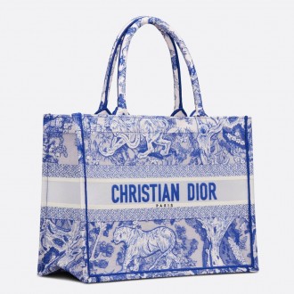 Dior Medium Book Tote Bag In Blue Transparent Toile de Jouy Canvas Dior Medium Book Tote Bag In Blue Transparent Toile de Jouy Canvas