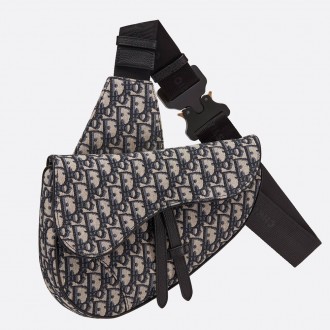 Dior Men's Saddle Belt Bag In Oblique Canvas Dior Men's Saddle Belt Bag In Oblique Canvas