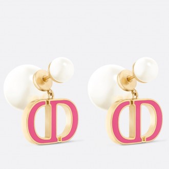 Dior Tribales Earrings in Metal and White Pearls with Rani Pink Lacquer Dior Tribales Earrings in Metal and White Pearls with Rani Pink Lacquer