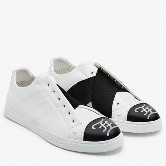 Fendi White Slip-on Sneakers with Karligraphy Motif Fendi White Slip-on Sneakers with Karligraphy Motif