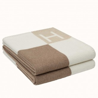 Hermes Ecru Naturel Avalon Vibration Throw Blanket Hermes Ecru Naturel Avalon Vibration Throw Blanket