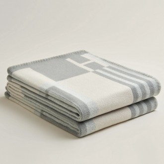 Hermes Ithaque Blanket in Grey Wool and Cashmere Hermes Ithaque Blanket in Grey Wool and Cashmere