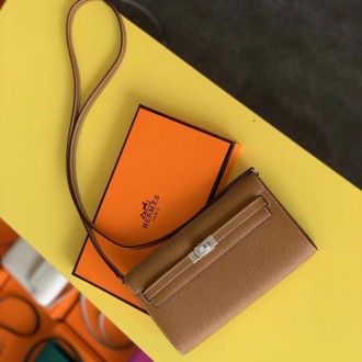 Hermes Kelly Classique To Go Wallet In Gold Epsom Calfskin Hermes Kelly Classique To Go Wallet In Gold Epsom Calfskin