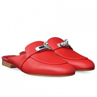 Hermes Oz Mule In Red Calfskin Leather Hermes Oz Mule In Red Calfskin Leather