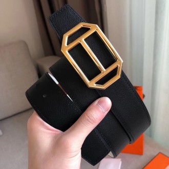 Hermes Pad Reversible Belt In Black/White Epsom Leather Hermes Pad Reversible Belt In Black/White Epsom Leather