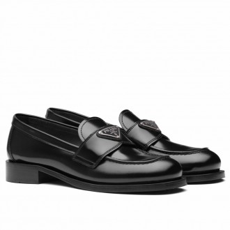 Prada Women's Loafers In Black Unlined Brushed Leather Prada Women's Loafers In Black Unlined Brushed Leather