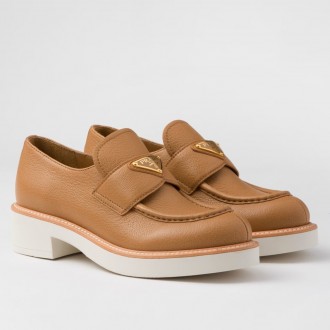 Prada Women's Loafers in Brown Grained Leather Prada Women's Loafers in Brown Grained Leather