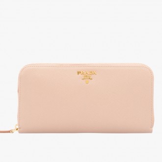 Prada Zipped Wallet In Light Pink Saffiano Leather Prada Zipped Wallet In Light Pink Saffiano Leather