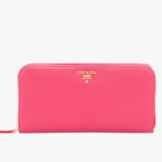 Prada Zipped Wallet In Pink Saffiano Leather Prada Zipped Wallet In Pink Saffiano Leather