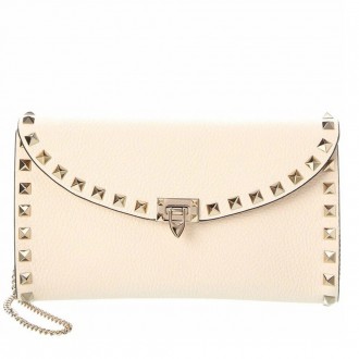 Valentino Rockstud Wallet with Chain in White Grained Leather Valentino Rockstud Wallet with Chain in White Grained Leather